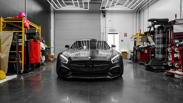Professional auto repair bay and maintenance service